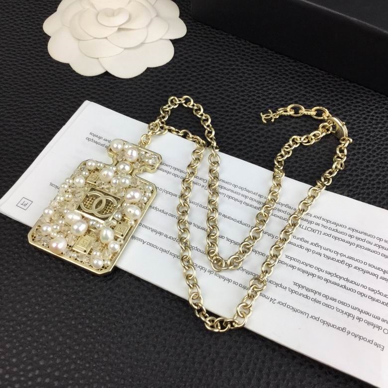 Chanel Necklaces 121